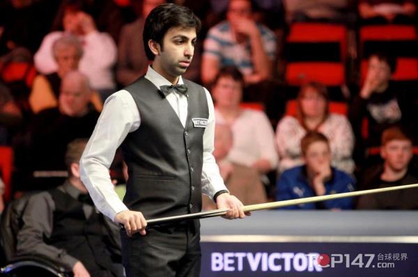 下注会让更 下注会让更