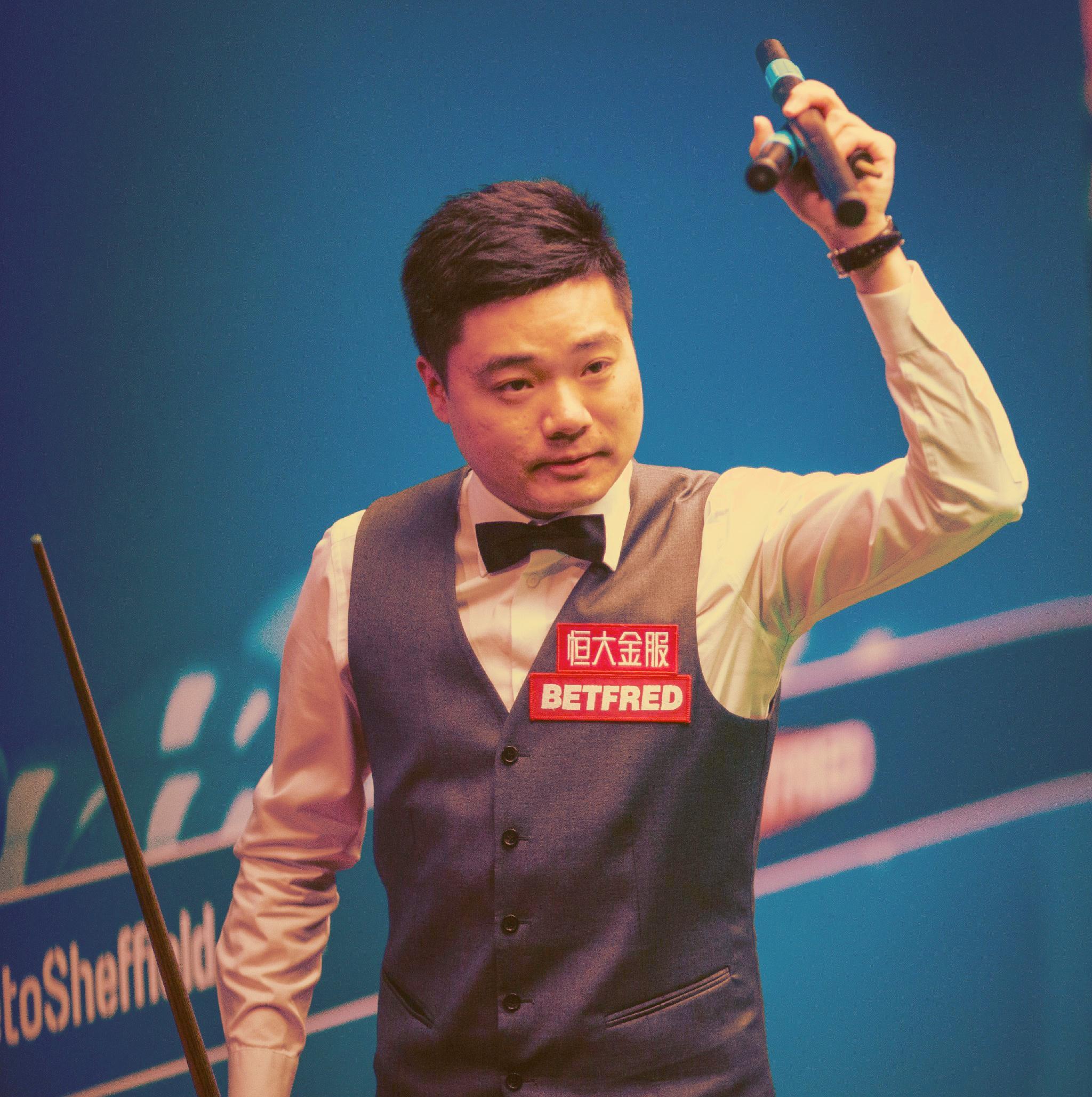 而是服务于 而是服务于